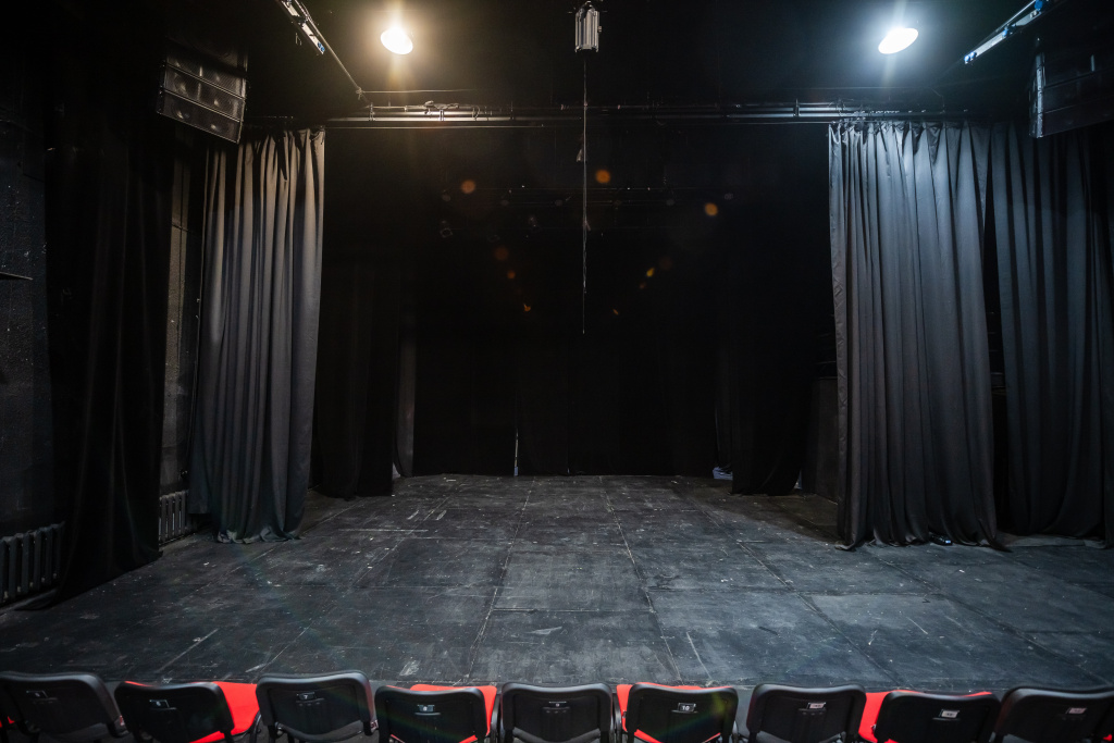 сцена лофт-пространство стачка